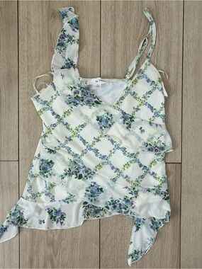 La Prep Floral Ruffle V-Neck Cami - White with Green & Purple Floral